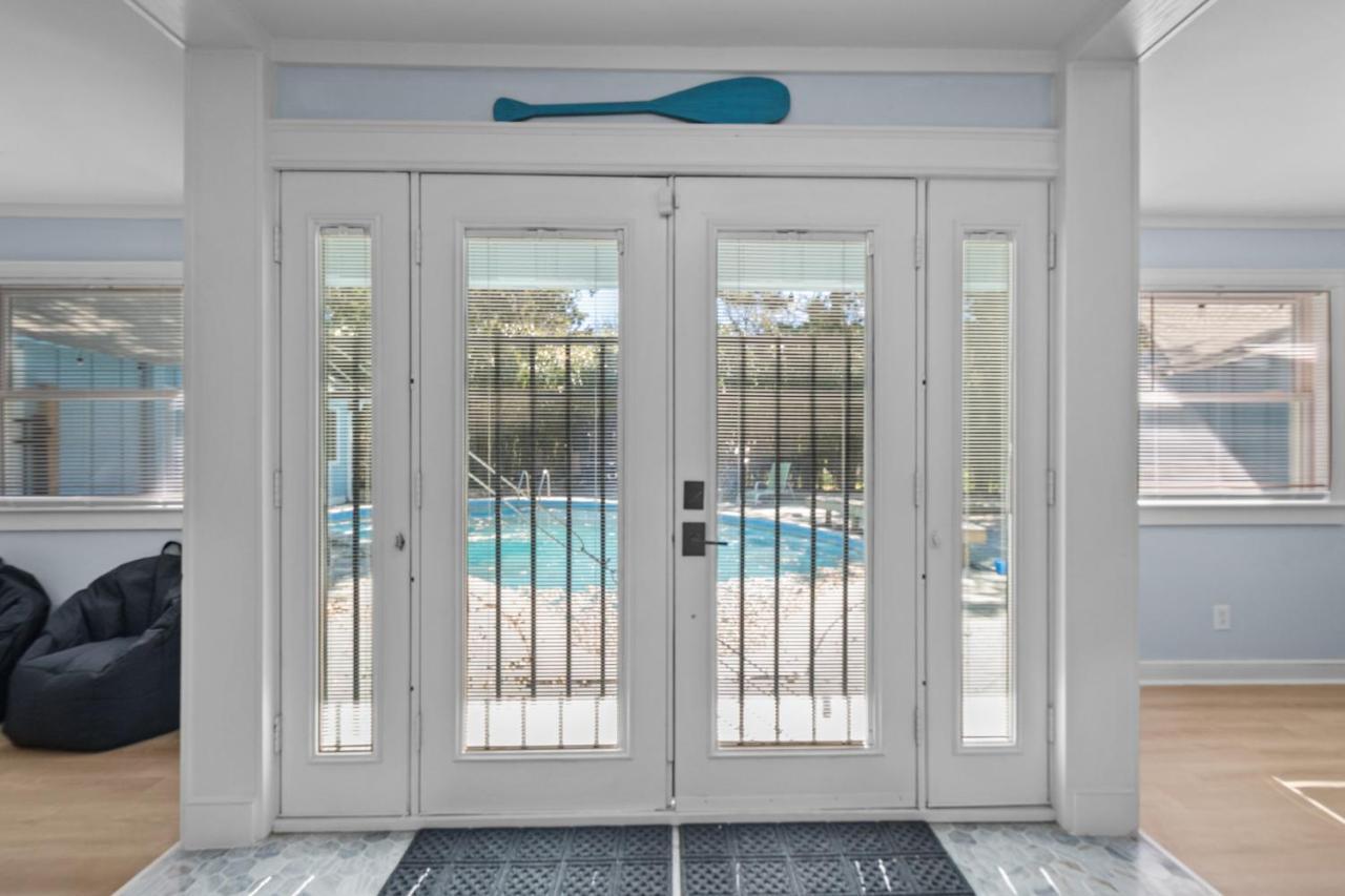 The Blue Lagoon Pine Knoll Shores Extérieur photo