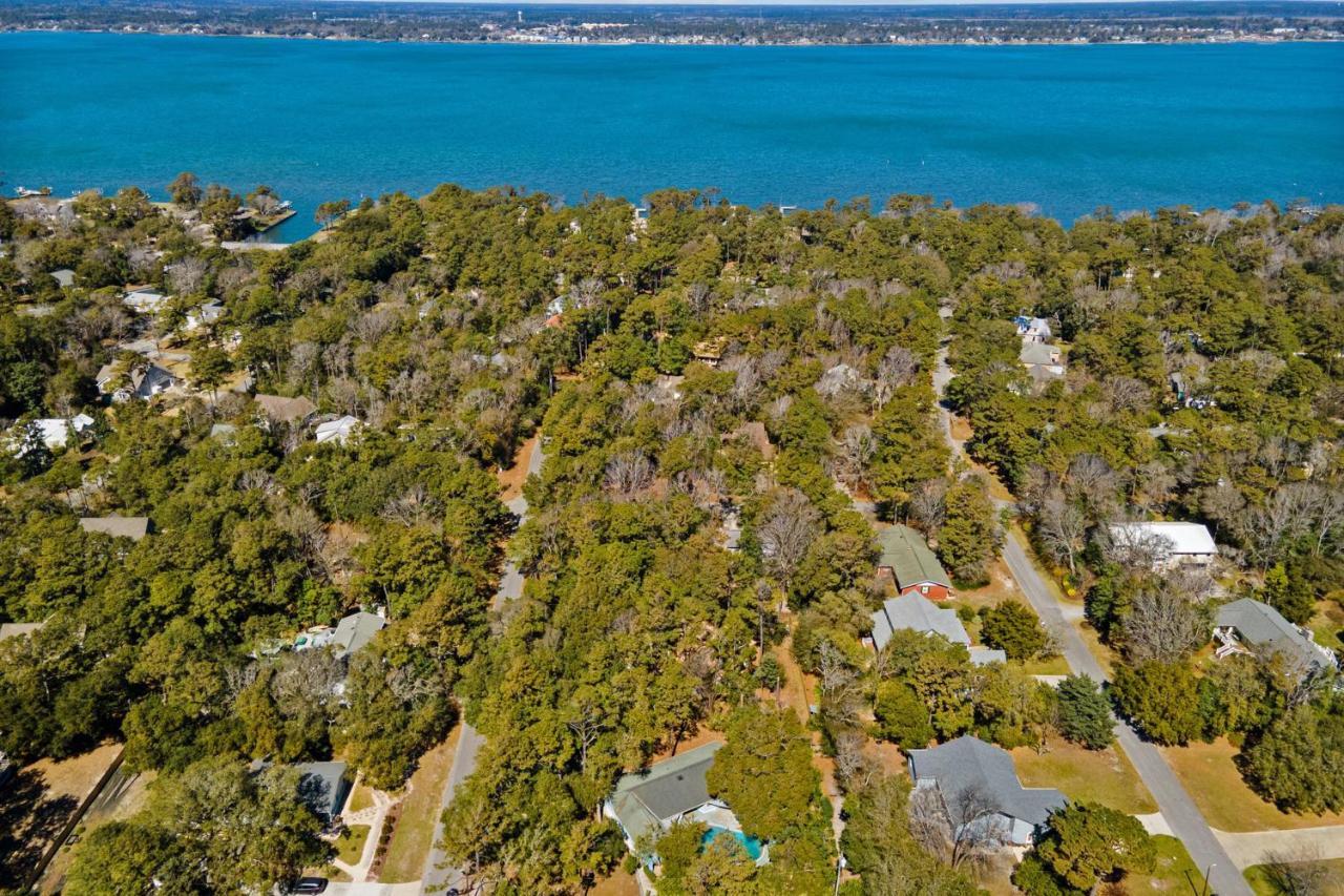 The Blue Lagoon Pine Knoll Shores Extérieur photo